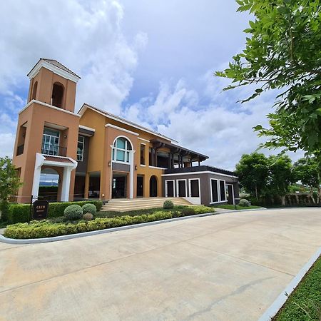 Amara 3Br Pool Villa At Boulevard Tuscany Chaam - Huahin Cha-Am Bagian luar foto